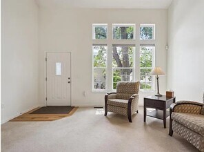 604 S Yarrow St in Lakewood, CO - Building Photo - Building Photo