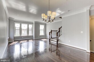 6128 Solent Pl NE in Washington, DC - Building Photo - Building Photo