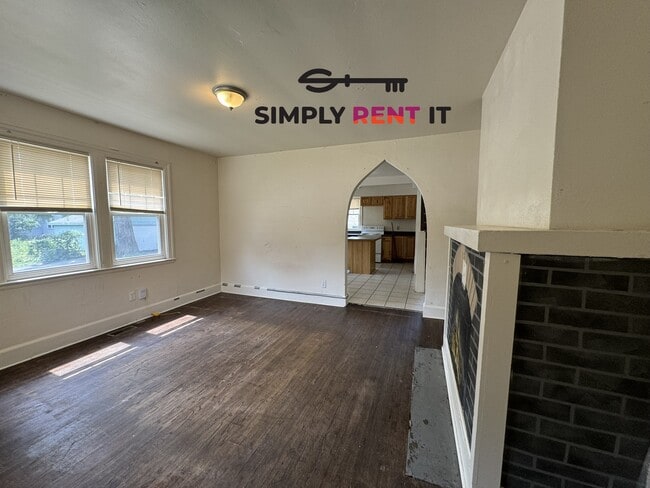 property at 315 Hayward Ave