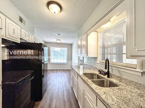 2092 Hornsby Cove in Memphis, TN - Building Photo - Building Photo