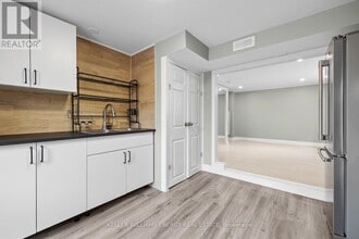 1012 Lavender Ct in Oshawa, ON - Building Photo - Building Photo