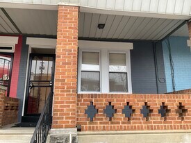 348 N Simpson St in Philadelphia, PA - Building Photo