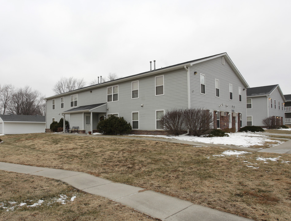 Northland Waverly Apartments in Waverly, NE - Building Photo