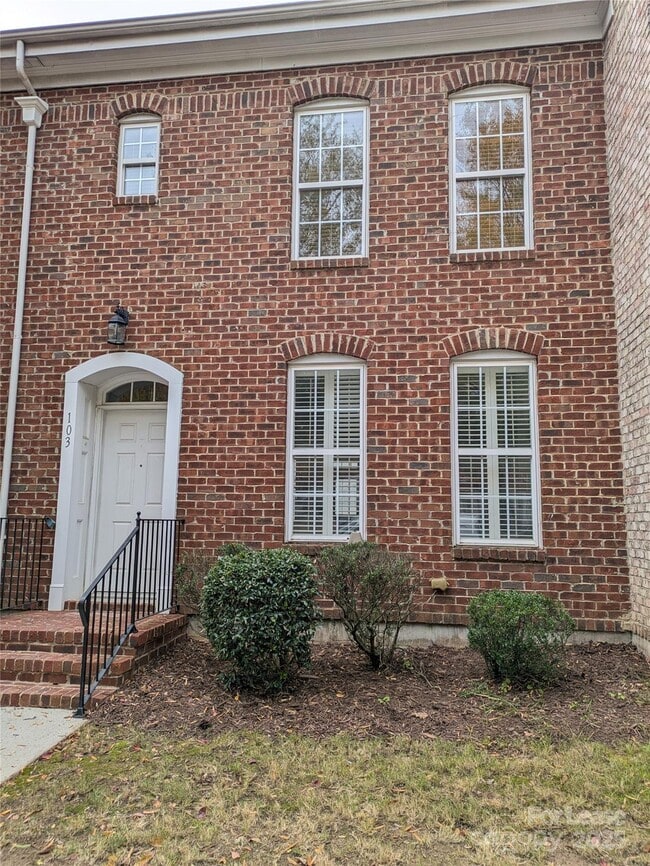103 Chawton Ln in Mooresville, NC - Building Photo - Building Photo