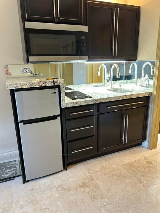 34545 Linda Rosea Rd, Unit Harris Ranch Quest Suite in Temecula, CA - Building Photo