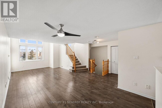 280 Tivoli Private in Ottawa, ON - Building Photo - Building Photo