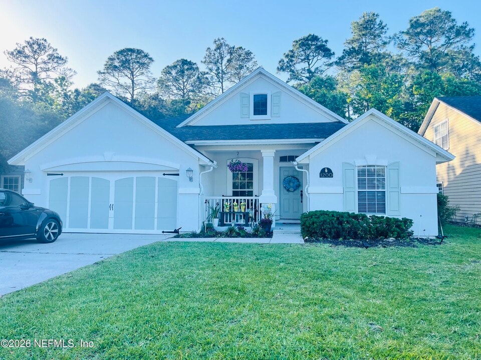 1200 Stonehedge Trail Ln in St. Augustine, FL - Building Photo