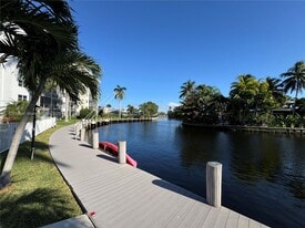 2970 NE 16th Ave in Oakland Park, FL - Building Photo