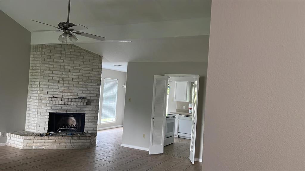 22714 Paradise Gate Dr in Spring, TX - Building Photo