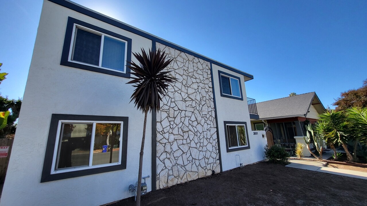 2651 A St, Unit 8 in San Diego, CA - Building Photo