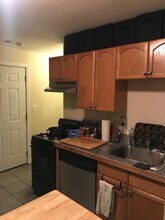 224 Hanover St in Boston, MA - Building Photo - Building Photo