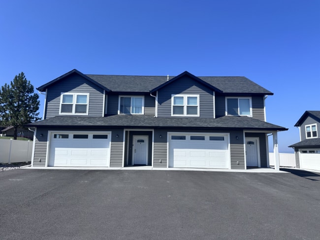 2300 Deerfield Ln
