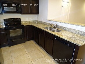 6011 Karly Way-Unit -#102 in San Antonio, TX - Building Photo - Building Photo