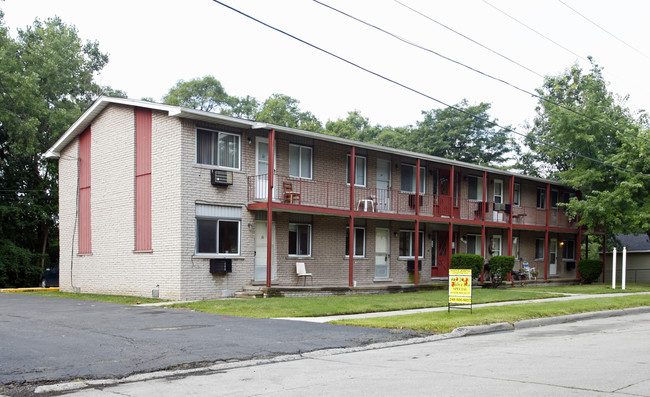 St Johns Apartments in Lincoln Park, MI - Building Photo - Building Photo