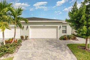 1220 Preston Ests Cir in Vero Beach, FL - Building Photo