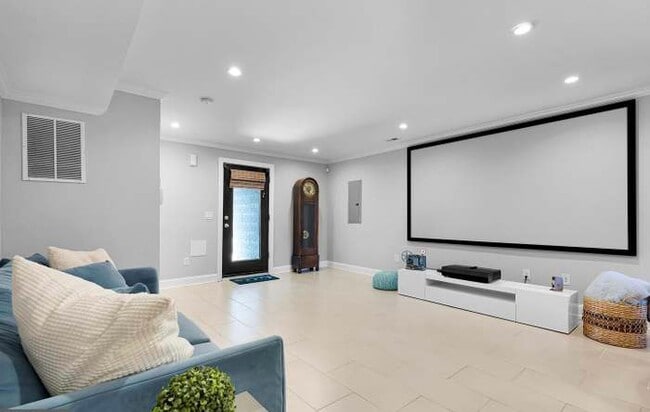 1120 Florida Ave NE, Unit Lower in Washington, DC - Building Photo - Building Photo