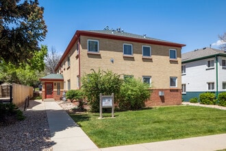 955 16th St in Boulder, CO - Building Photo - Building Photo
