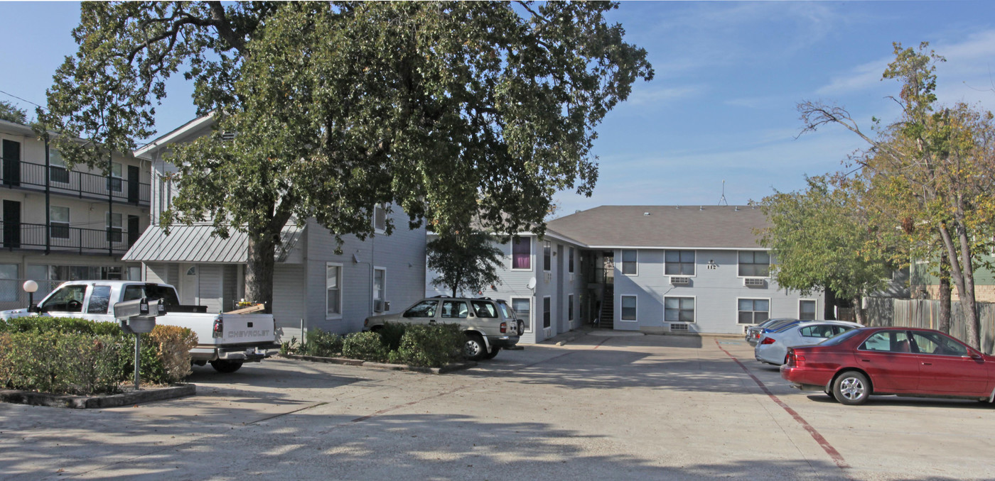 Bloomfield Apartments in Denton, TX - Building Photo