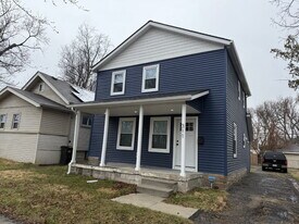 311 E Muir Ave in Hazel Park, MI - Building Photo