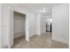 19733 SW 122nd Pl in Miami, FL - Building Photo - Building Photo