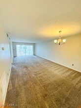 6731 Winkler Rd in Ft. Myers, FL - Building Photo - Building Photo