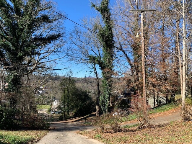 78 Bayless St in Murphy, NC - Building Photo - Building Photo