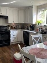 592 Long Pond Rd in Mahopac, NY - Building Photo - Building Photo