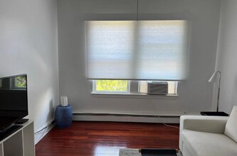 103 Sciarappa St, Unit 2 in Cambridge, MA - Building Photo - Building Photo