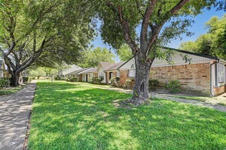 1172 Lyric Ln in Pasadena, TX - Building Photo - Building Photo