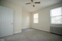 76 S Kossuth St photo'