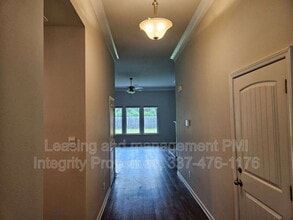 21232 White Wing Dove Dr in Covington, LA - Building Photo - Building Photo