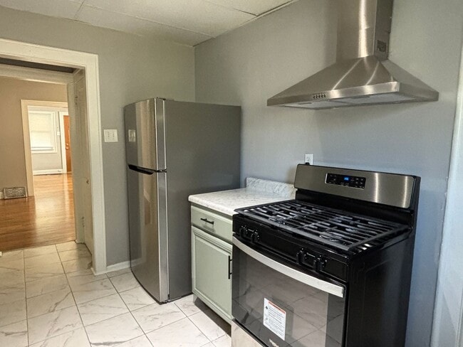 4225 N College Ave in Indianapolis, IN - Building Photo - Building Photo