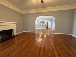 125 Adalia Ave in Tampa, FL - Building Photo - Building Photo