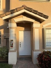 5755 NW 115th Ct in Doral, FL - Building Photo - Building Photo