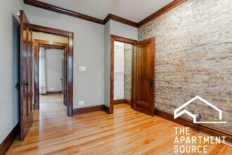 2920 W Cullom Ave, Unit 1s in Chicago, IL - Foto de edificio - Building Photo
