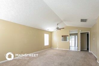 4026 Knollwood Ave in Franklin, IN - Foto de edificio - Building Photo