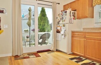 38 Parker Ave in Stamford, CT - Building Photo - Building Photo