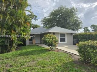 5235 Madison Rd in Delray Beach, FL - Building Photo