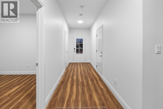 162 McLellan Ave in Amherstburg, ON - Building Photo - Building Photo