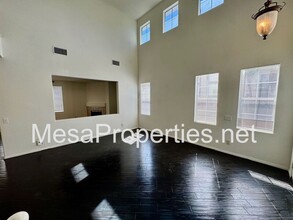 8598 Cabin Pl in Riverside, CA - Building Photo - Building Photo