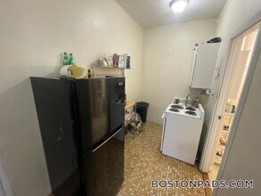 40 Anderson St, Unit 15 in Boston, MA - Building Photo - Building Photo