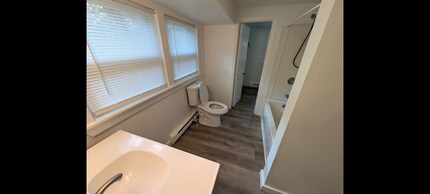 28 Harding St in Middleboro, MA - Building Photo - Building Photo