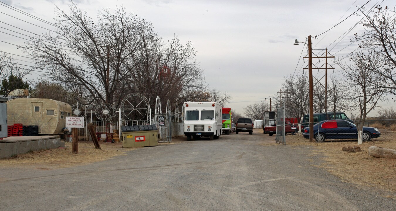 12525 Montana Ave in El Paso, TX - Building Photo