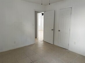 3831 Mt Pleasant St in Houston, TX - Building Photo - Building Photo