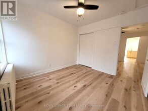 145 St Andrew St in Ottawa, ON - Building Photo - Building Photo