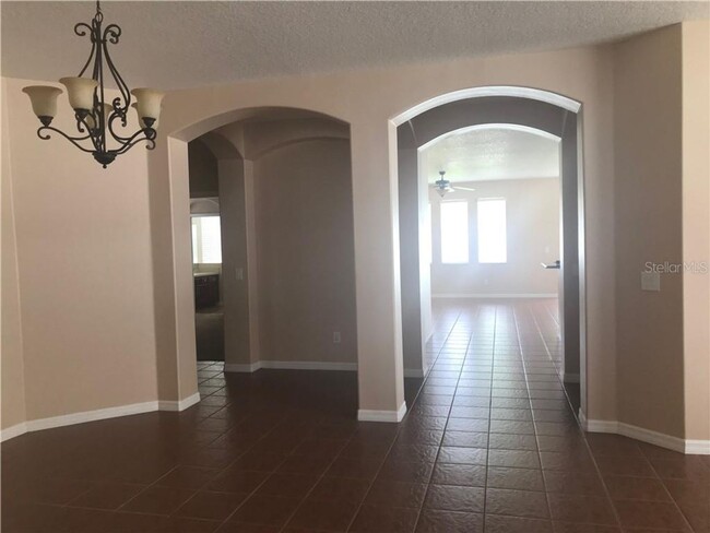 8838 Leeland Archer Blvd in Orlando, FL - Building Photo - Building Photo