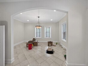 2033 Fairview Ave, Unit 1 in Cleveland, OH - Building Photo - Building Photo