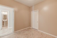 8015 Montague Manor Ln photo'