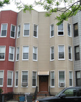 166 Russell St Apartments