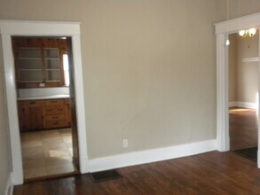 414 N 8th St in Columbia, MO - Building Photo - Building Photo